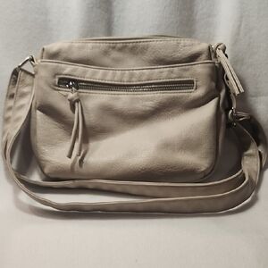 Elegant Cream Shoulder Bag